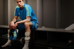 库里在切尔西比赛中回归赛场，赛事规则更新引发热议！